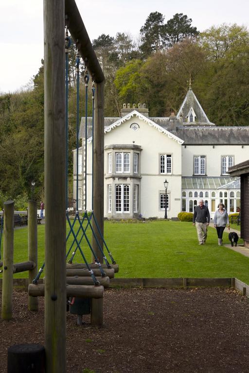 Lambert Manor Hotel Grange-over-Sands Екстериор снимка